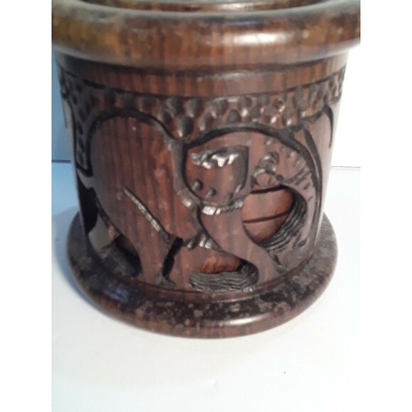 Drink Coaster Set,Wood Carved Set with Holder. African Animal Theme 7 Piece - Picture 3 of 11